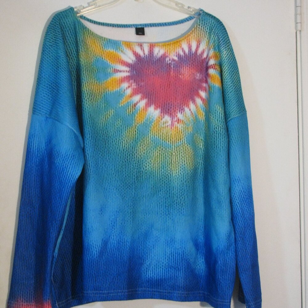 * Unbranded Blouse XXL 2X Plus New NWOT Colorful Heart Top Cozy